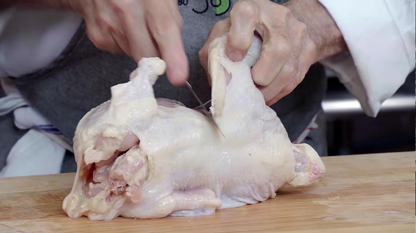 Jacques Pépin at Forge City Works – Breaking Down a Chicken