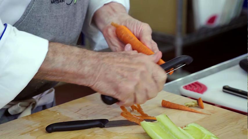 Jacques Pépin at Forge City Works – Knife Skills: Peeling a Carrot