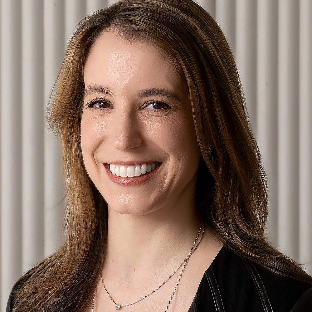 Hannah Lobel